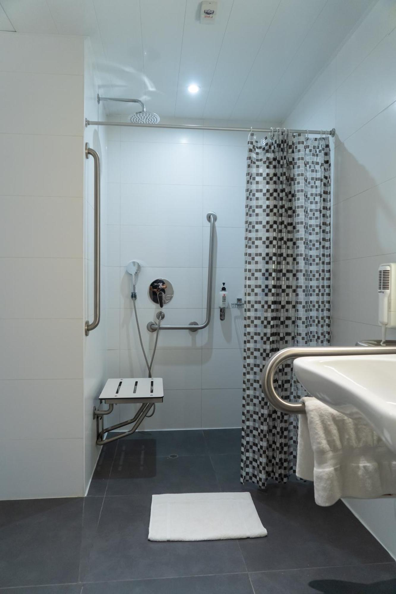 Hotel Ibis Trujillo Exteriér fotografie