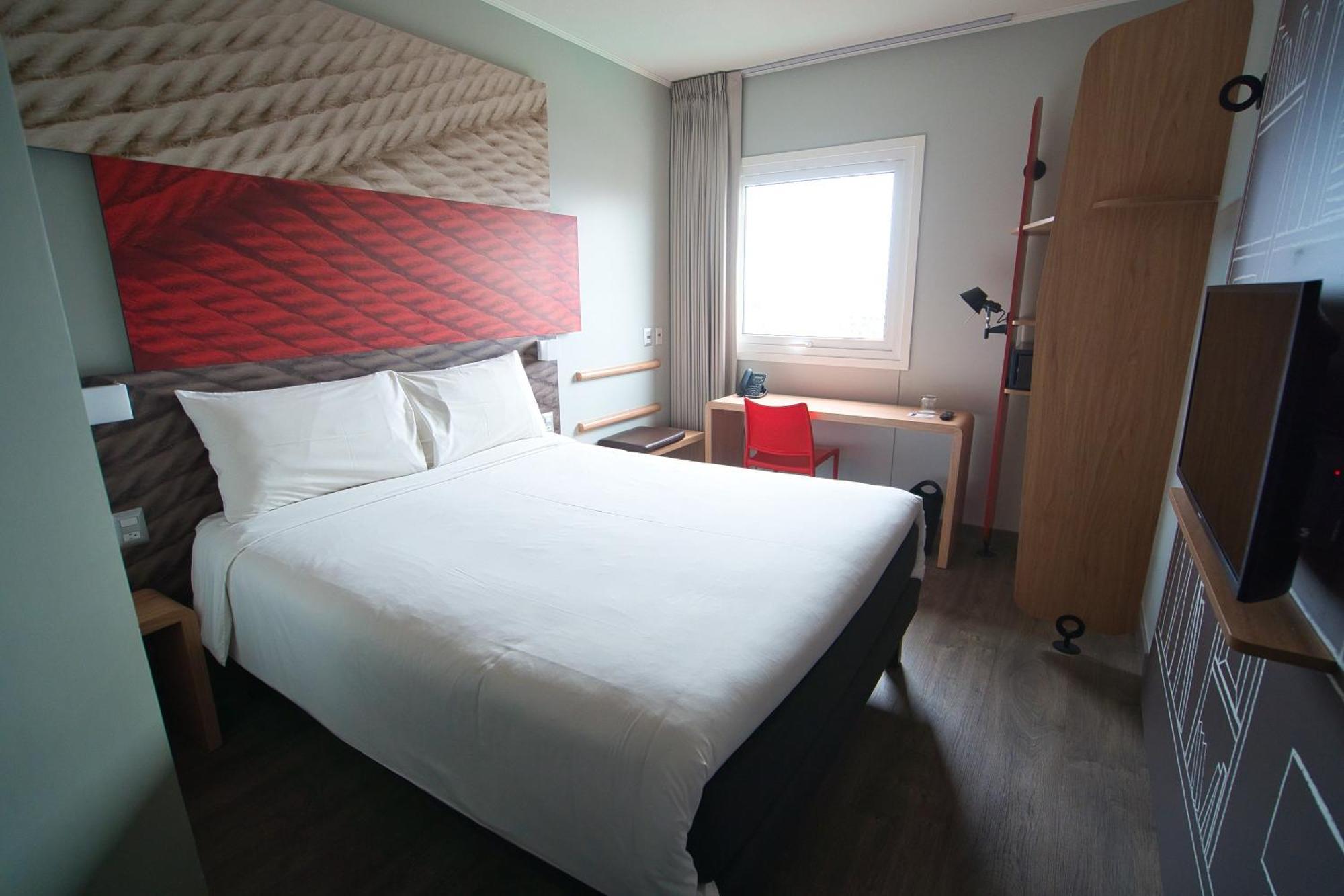 Hotel Ibis Trujillo Exteriér fotografie
