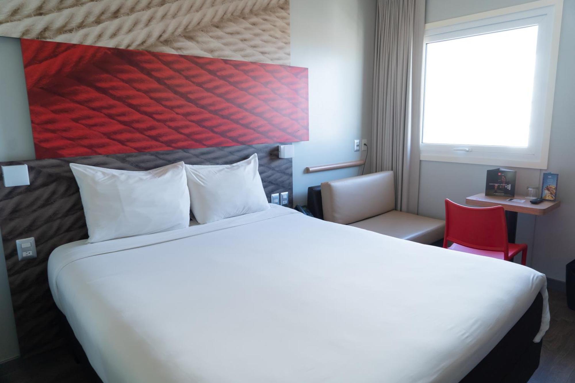 Hotel Ibis Trujillo Exteriér fotografie