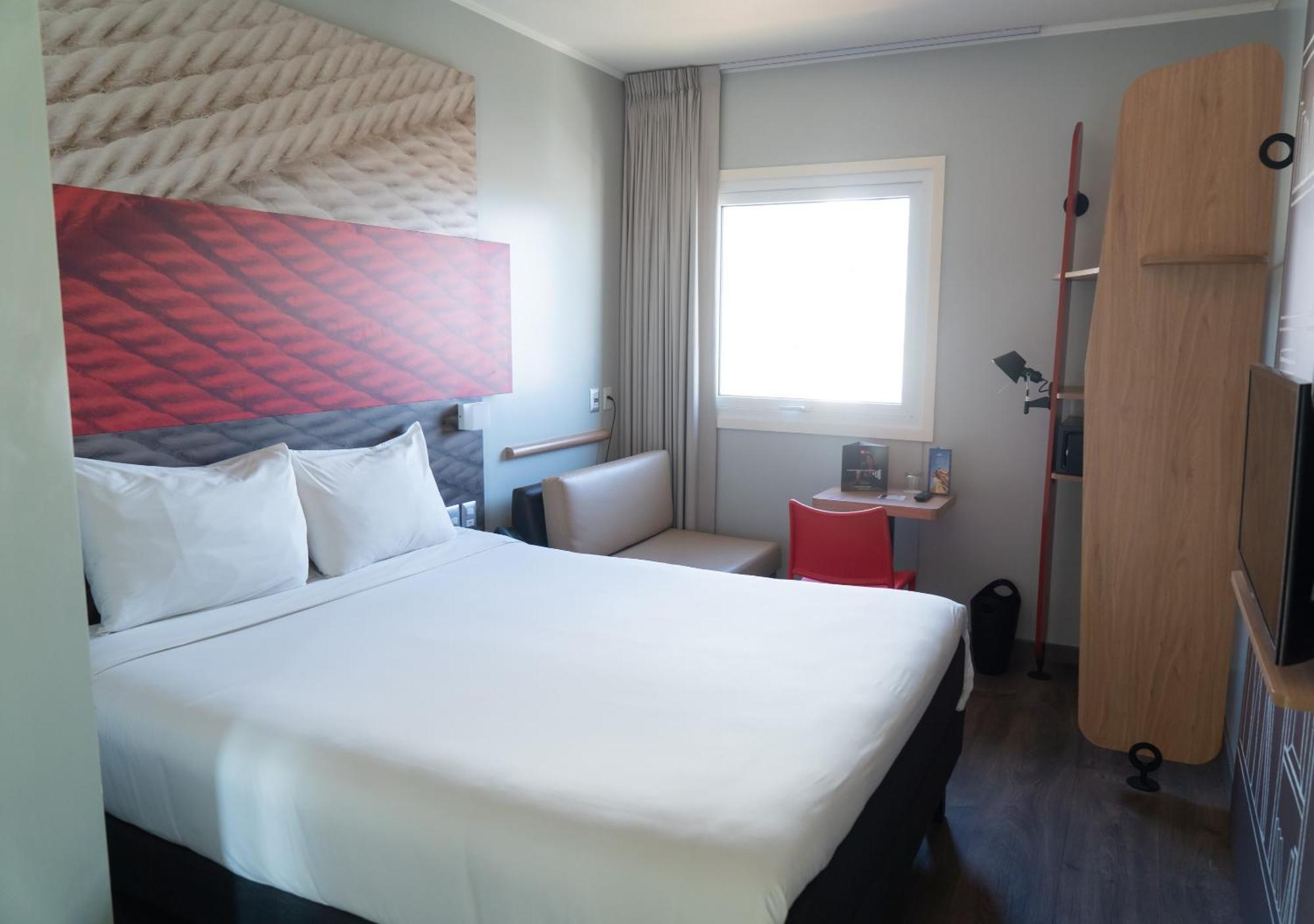 Hotel Ibis Trujillo Exteriér fotografie